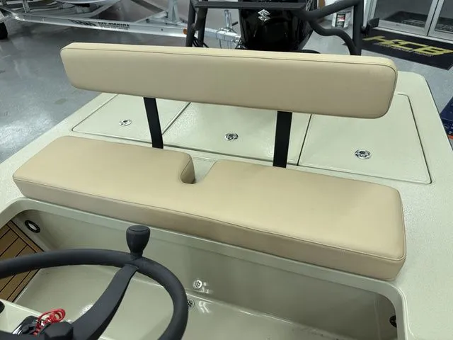 Slide: The Image of East Cape EVO 18V 2026 - 14