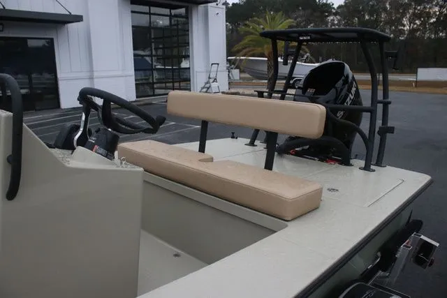 Slide: The Image of East Cape EVO 18V 2026 - 5