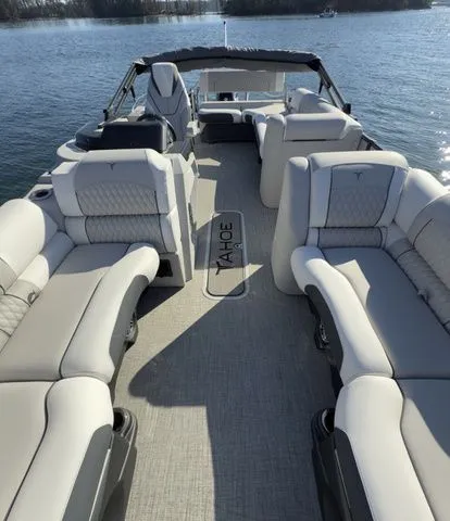 Slide: The Image of Tahoe Cascade - 23 FT Cruise Rear Bench 2025 - 28