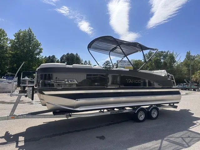 Slide: The Image of Tahoe Cascade - 23 FT Cruise Rear Bench 2025 - 4