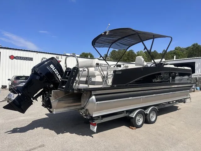 Slide: The Image of Tahoe Cascade - 23 FT Cruise Rear Bench 2025 - 6