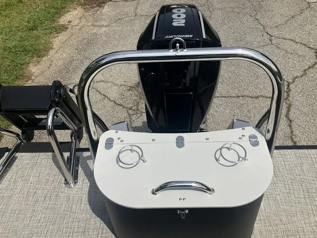 Slide: The Image of Tahoe LTZ - Quad Lounger 25' 2025 - 17