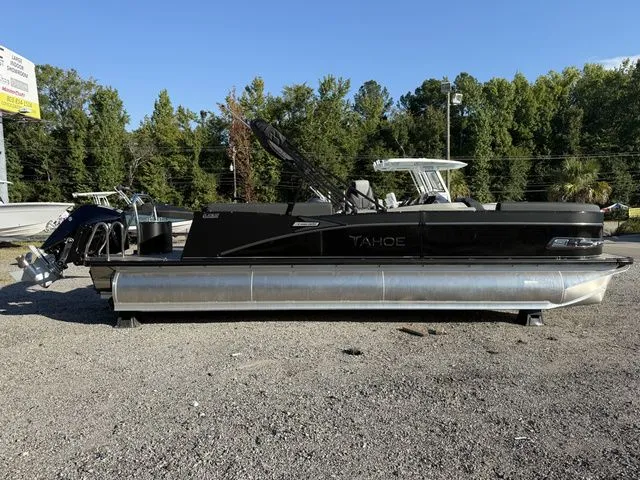 Slide: The Image of Tahoe Cascade - 25 FT Quad Lounger 2026 - 16