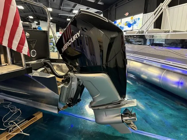 Slide: The Image of Tahoe Cascade - 25 FT Quad Lounger 2026 - 5