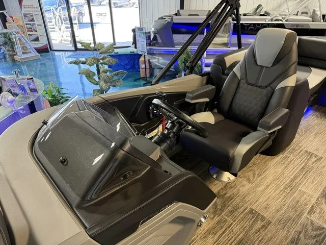 Slide: The Image of Tahoe Cascade - 25 FT Quad Lounger 2026 - 8