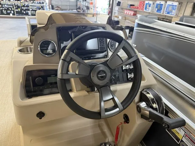 Slide: The Image of Tahoe Sport - 23 FT Cruise 2026 - 7