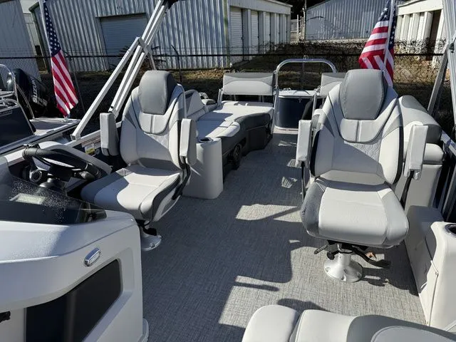 Slide: The Image of Tahoe LTZ - 23 FT Quad Lounger Shift 2026 - 7