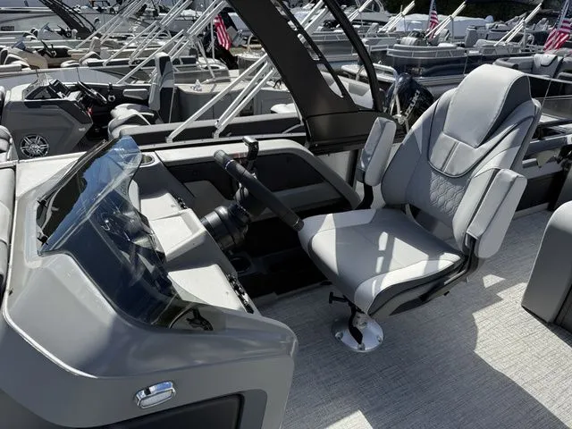 Slide: The Image of Tahoe LTZ - 23 FT Versatile Rear Lounger 2026 - 11