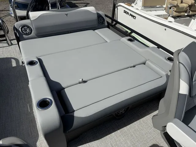 Slide: The Image of Tahoe LTZ - 23 FT Versatile Rear Lounger 2026 - 14