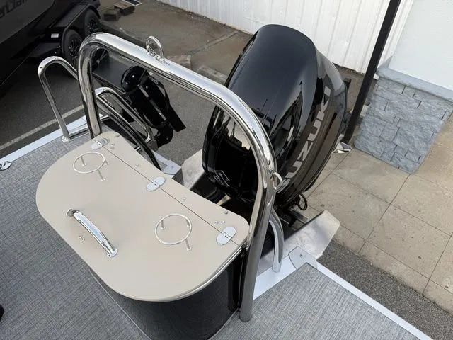 Slide: The Image of Tahoe Cascade - Quad Lounger Shift Windshield 2026 - 11