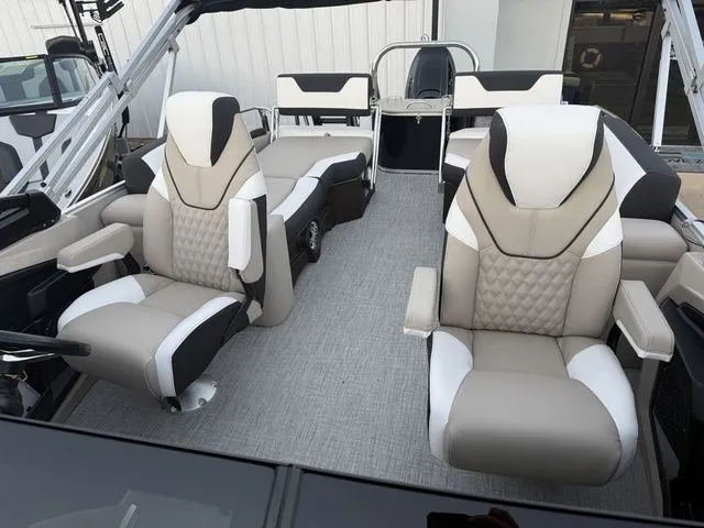 Slide: The Image of Tahoe Cascade - Quad Lounger Shift Windshield 2026 - 6