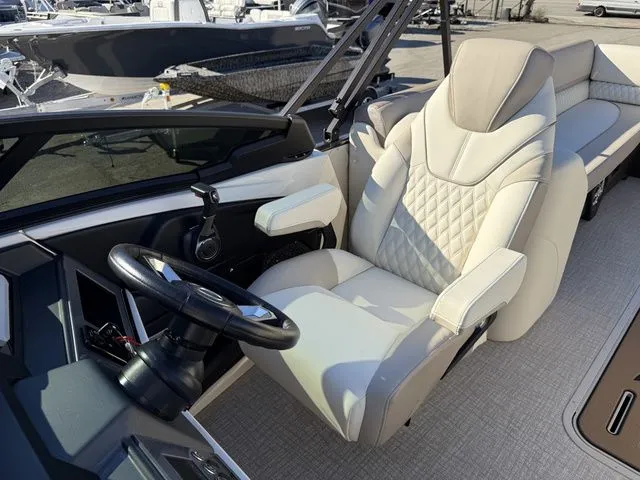 Slide: The Image of Tahoe Cascade - Quad Lounger Windshield 2026 - 10