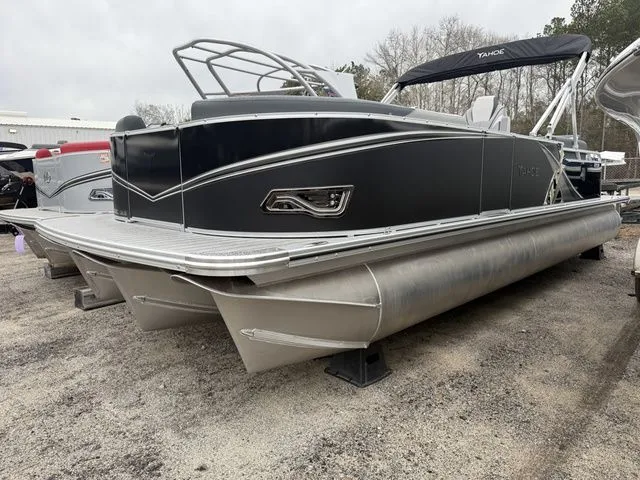 The Image of Tahoe LTZ - Quad Lounger Shift 25E85 2026 - 1