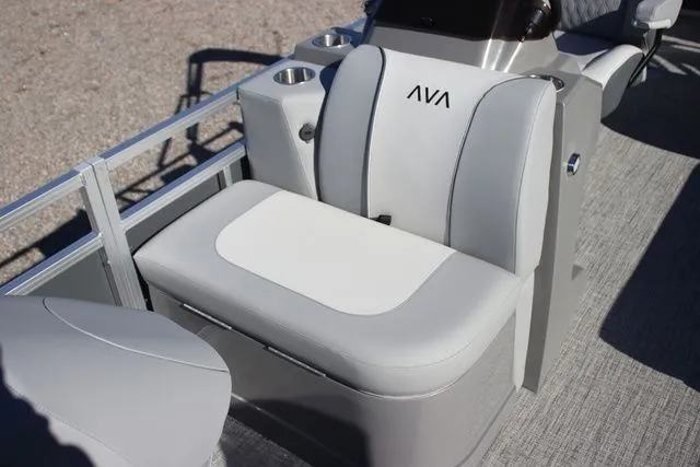 Slide: The Image of Avalon Venture 85 - 19 FT Quad Fish 2026 - 13
