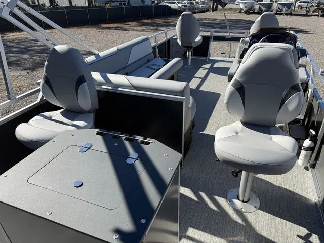 Slide: The Image of Avalon Venture 85 - 19 FT Quad Fish 2026 - 18