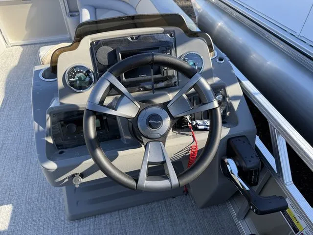 Slide: The Image of Avalon Venture - 23 FT Quad Lounger 2026 - 11