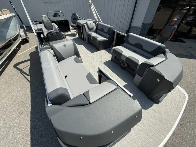 Slide: The Image of Tahoe GEOFISH RF 23' 2026 - 14