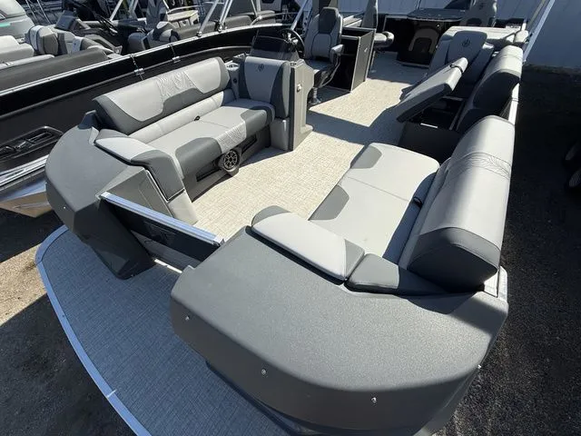 Slide: The Image of Tahoe GEOFISH RF 23' 2026 - 6