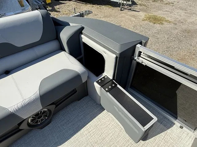 Slide: The Image of Tahoe GEOFISH RF 23' 2026 - 9