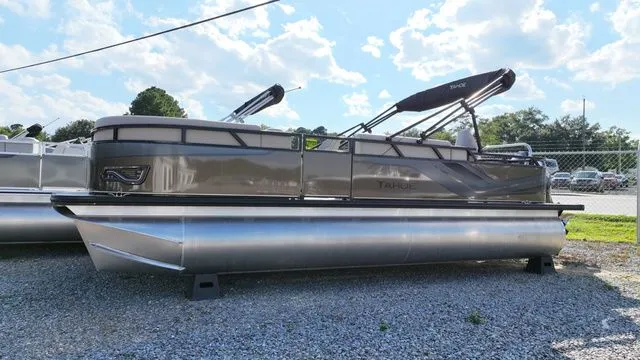 The Image of Tahoe Sport 85 - 21 Rear Fish 2026 - 1