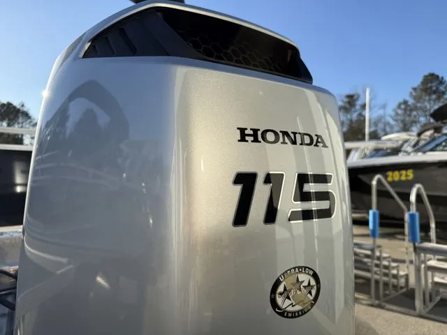 Slide: The Image of Tahoe Sport Quad Lounge - 21 FT 2026 - 15