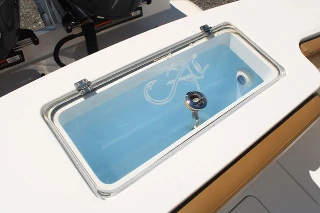 Slide: The Image of Albemarle 30 Express 2021 - 17