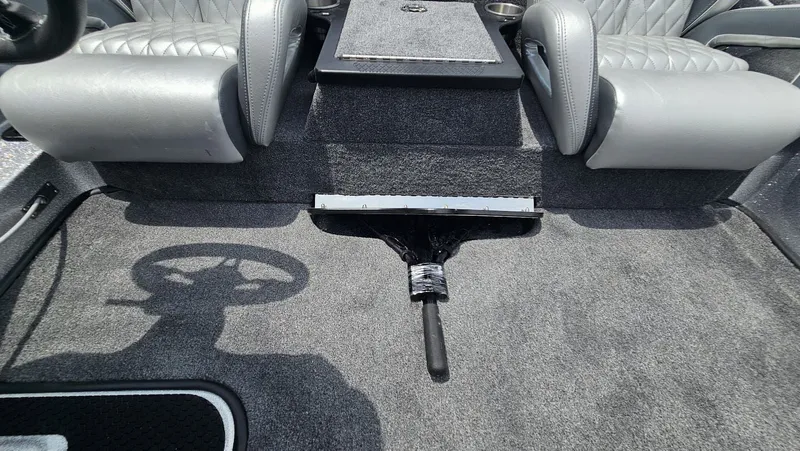 Slide: The Image of Phoenix Bass Boat 721 ZXL 2026 - 22