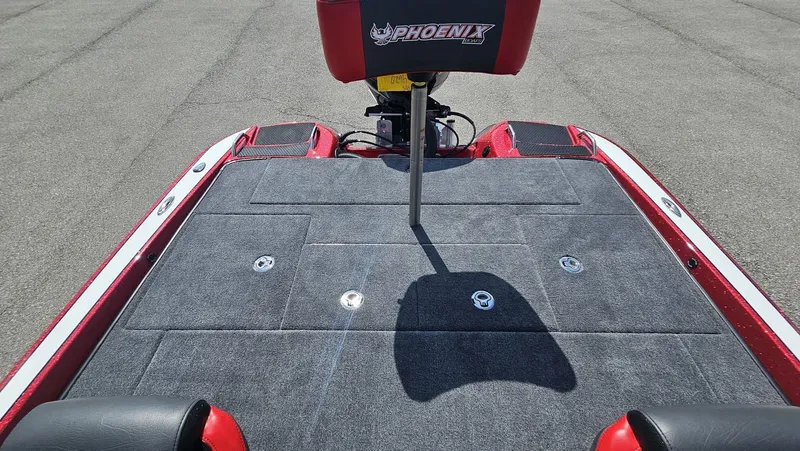 Slide: The Image of Phoenix Bass Boat 721 ZXL 2026 - 19
