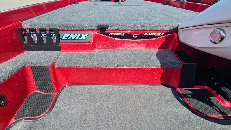 Slide: The Image of Phoenix Bass Boat 721 ZXL 2026 - 23