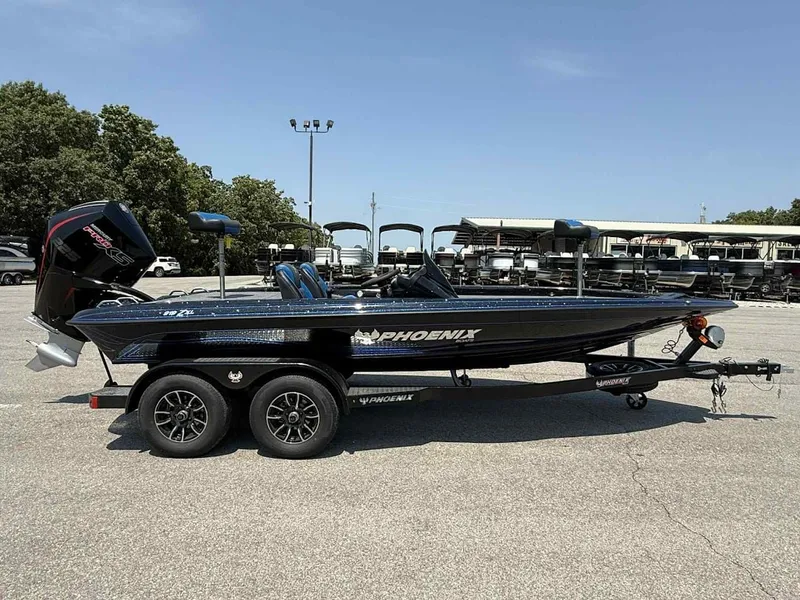 Slide: The Image of Phoenix Bass Boat 919 ZXL 2026 - 4