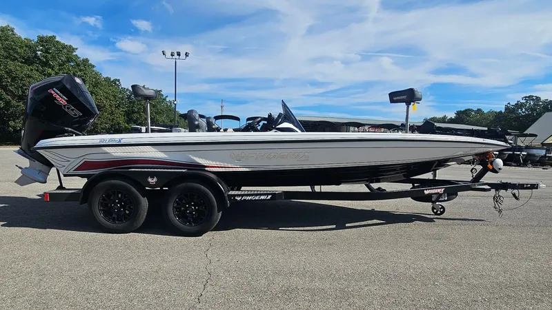 Slide: The Image of Phoenix Bass Boat 921 Elite X 2026 - 27