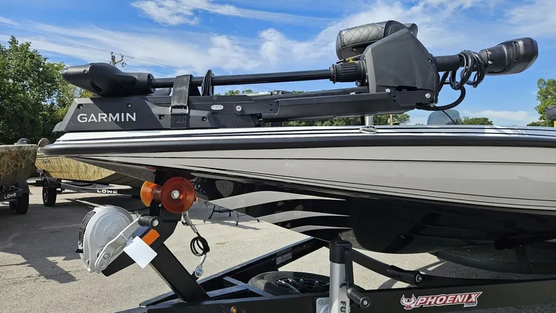 Slide: The Image of Phoenix Bass Boat 921 Elite X 2026 - 36