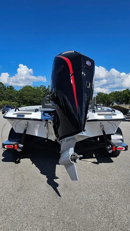 Slide: The Image of Phoenix Bass Boat 921 Elite X 2026 - 5