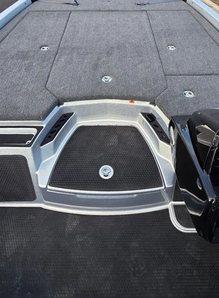 Slide: The Image of Ikon LXE21 2026 - 15