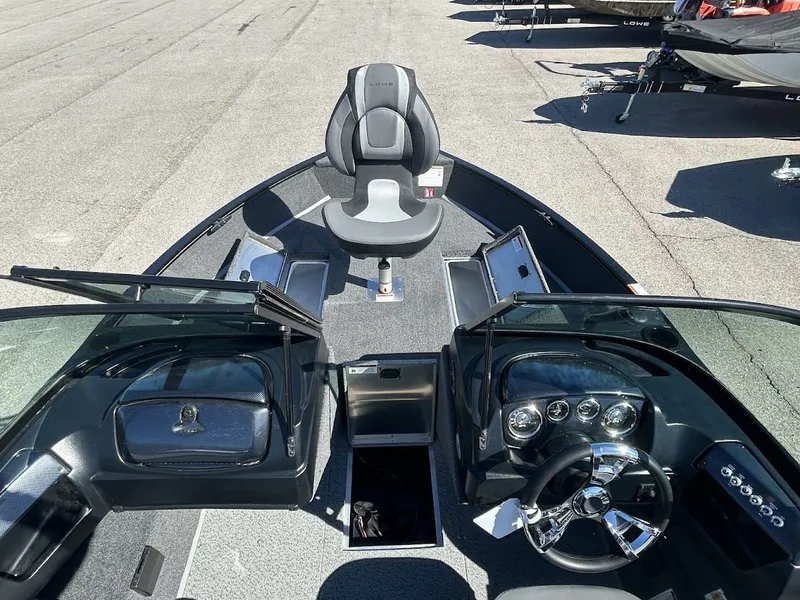 Slide: The Image of Lowe LOWE 2026 - 10