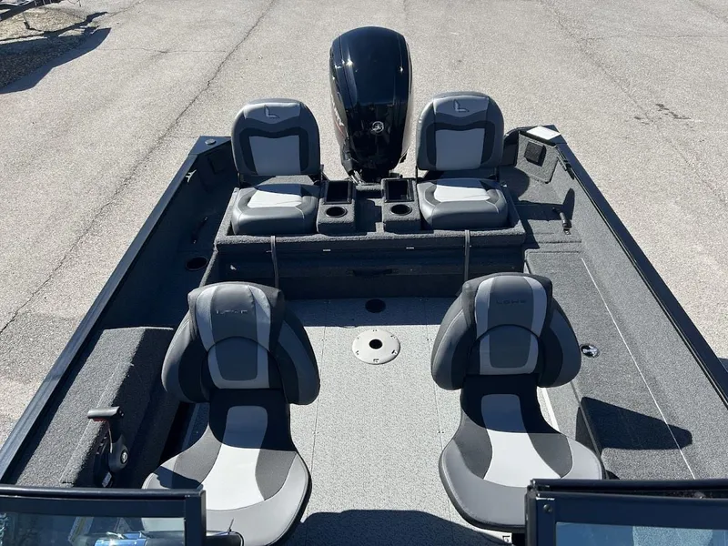 Slide: The Image of Lowe LOWE 2026 - 12