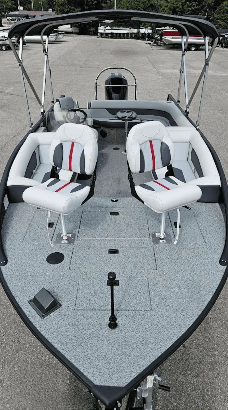 Slide: The Image of Lowe Sport Deck 224 2026 - 10