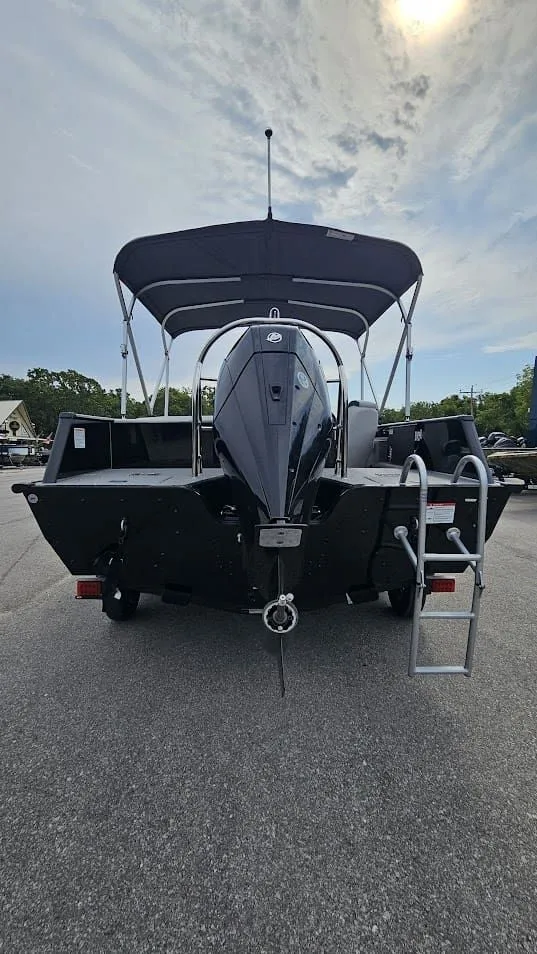 Slide: The Image of Lowe Sport Deck 224 2026 - 3