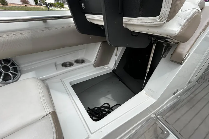 Slide: The Image of Control panel of 2022 Crownline 270 XSS boat with labeled buttons: horn, nav, anchor, bilge, stereo. - 85
