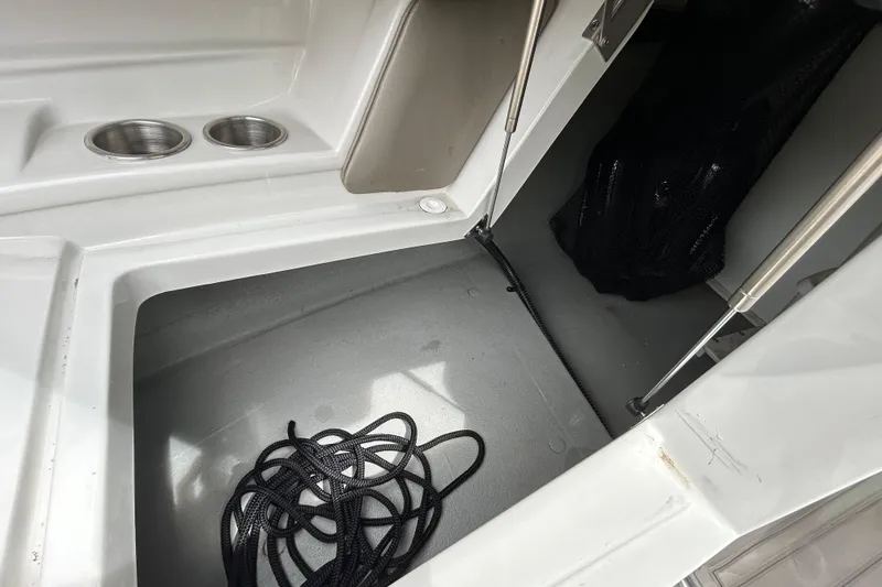 Slide: The Image of Control panel of 2022 Crownline 270 XSS boat with Garmin navigation system. - 86