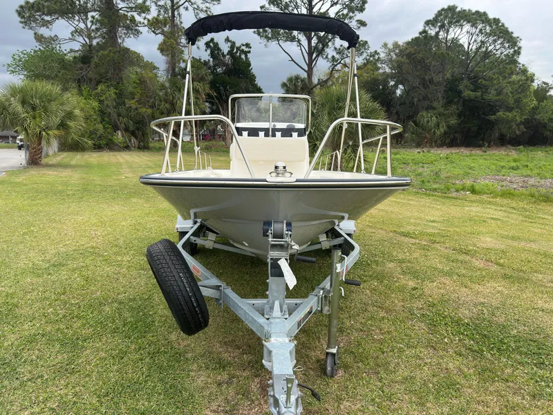 Slide: The Image of Boston Whaler 150 Montauk 2024 - 5