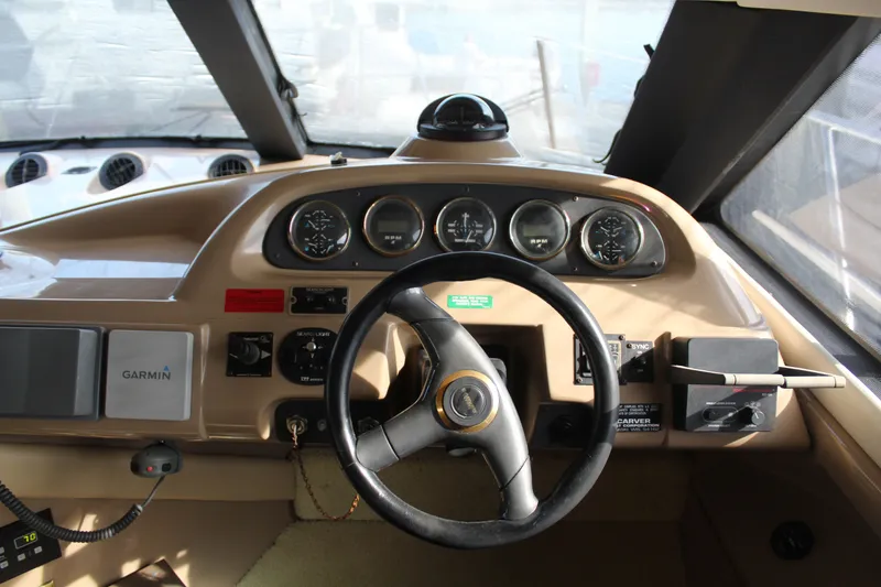 Slide: The Image of Carver Yachts 450 Voyager Pilothouse 2000 - 32