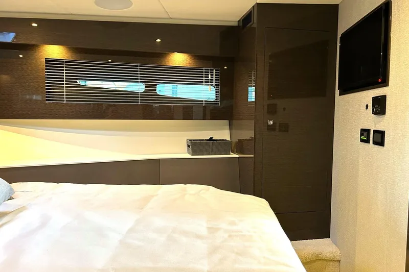 Slide: The Image of Luxurious interior of 2021 Cruisers Yachts 50 Cantius with modern design and elegant finishes. - 85