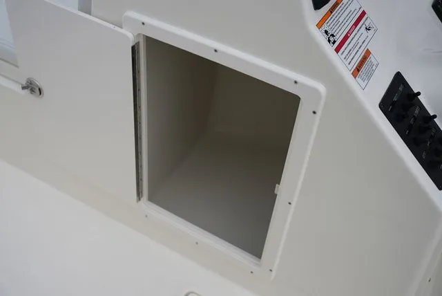 Slide: The Image of Cobia 220 Dual Console 2026 - 21