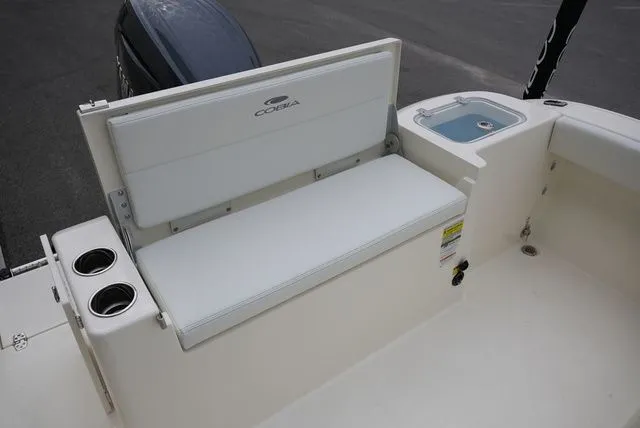 Slide: The Image of Cobia 220 Dual Console 2026 - 5