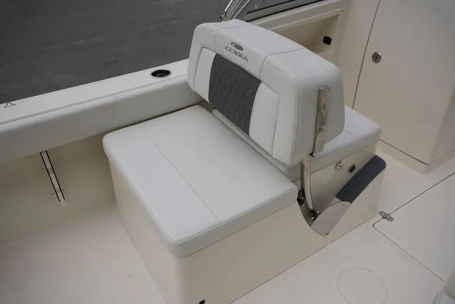 Slide: The Image of Cobia 220 Dual Console 2026 - 9