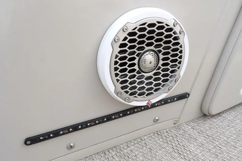 Slide: The Image of Speaker and LED strip on 2018 Bennington 23SF boat interior. - 28