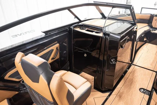 Slide: The Image of Yamaha 255XD 2026 - 10