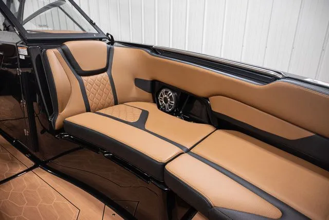 Slide: The Image of Yamaha 255XD 2026 - 14