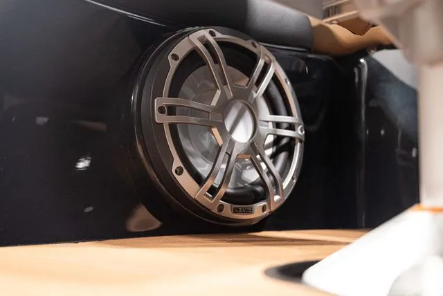 Slide: The Image of Yamaha 255XD 2026 - 17